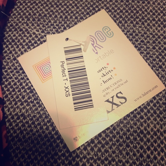 LuLaRoe Tops - Xxs perfect T